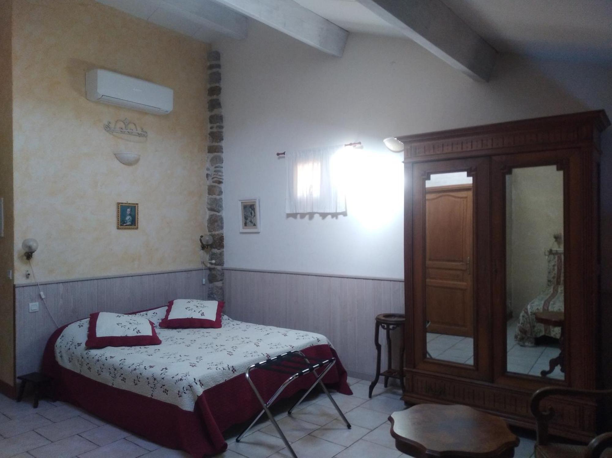 Le Mas de la Musardiere chambres d hotes Les Assions Exterior foto