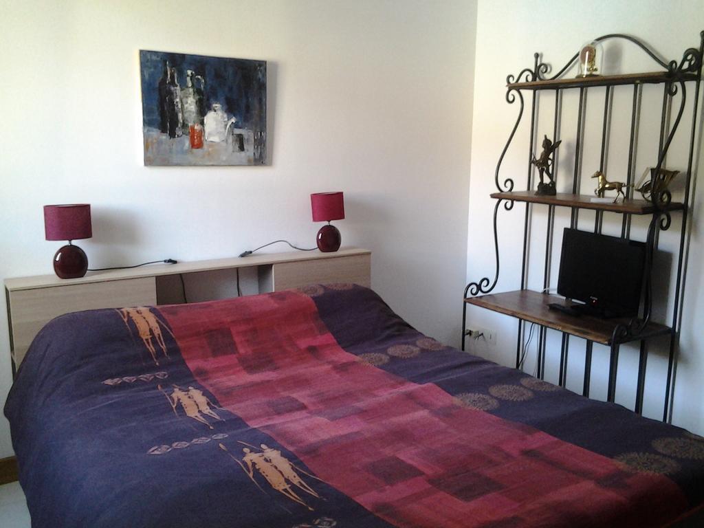 Le Mas de la Musardiere chambres d hotes Les Assions Habitación foto